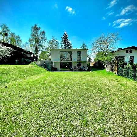 100M2 Fewo Im Haus Am See Mit Garten Bei Potsdam Швиловзе Экстерьер фото