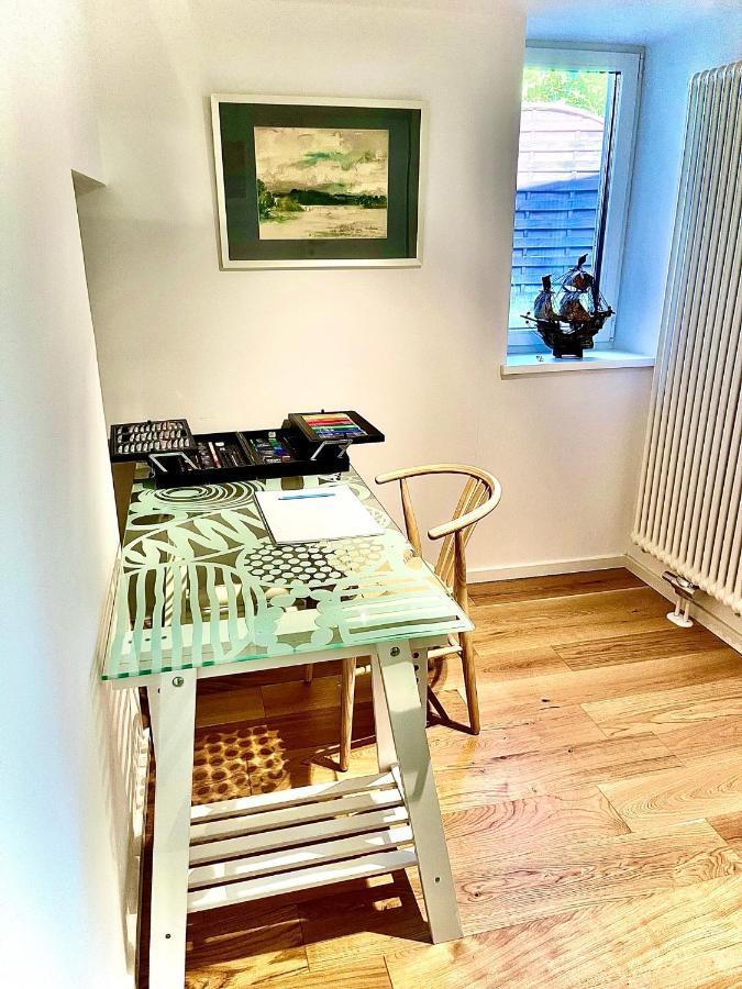 100M2 Fewo Im Haus Am See Mit Garten Bei Potsdam Швиловзе Экстерьер фото